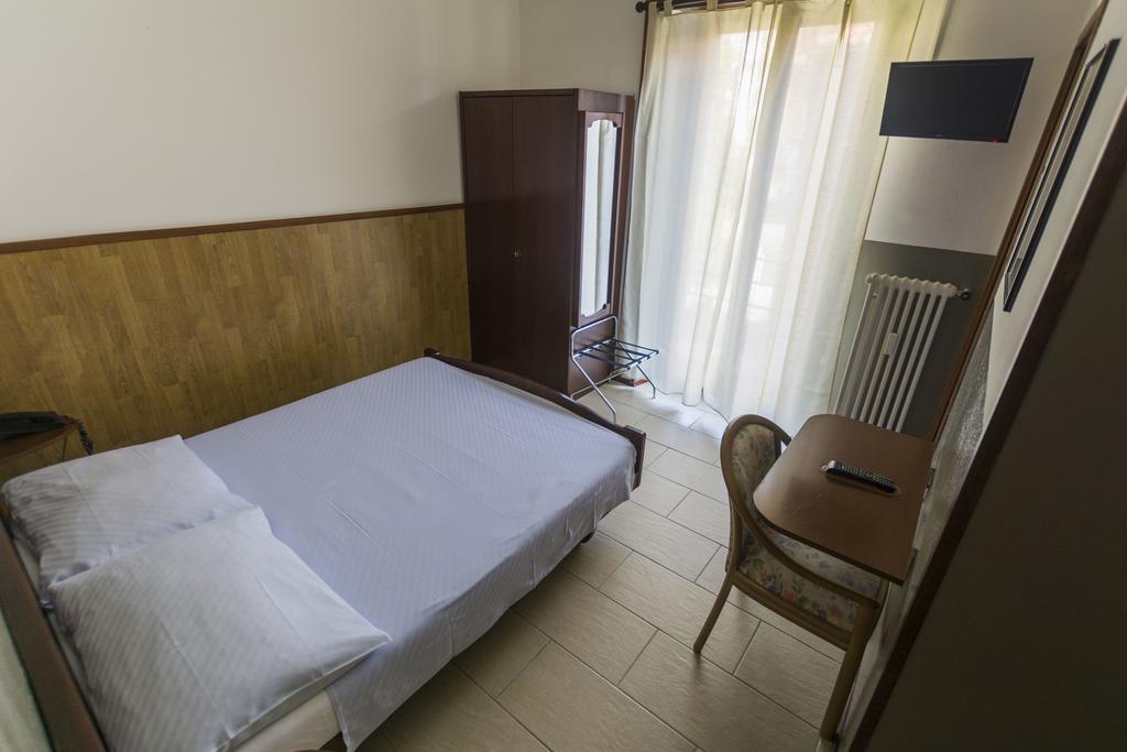 Besso Center Hotel